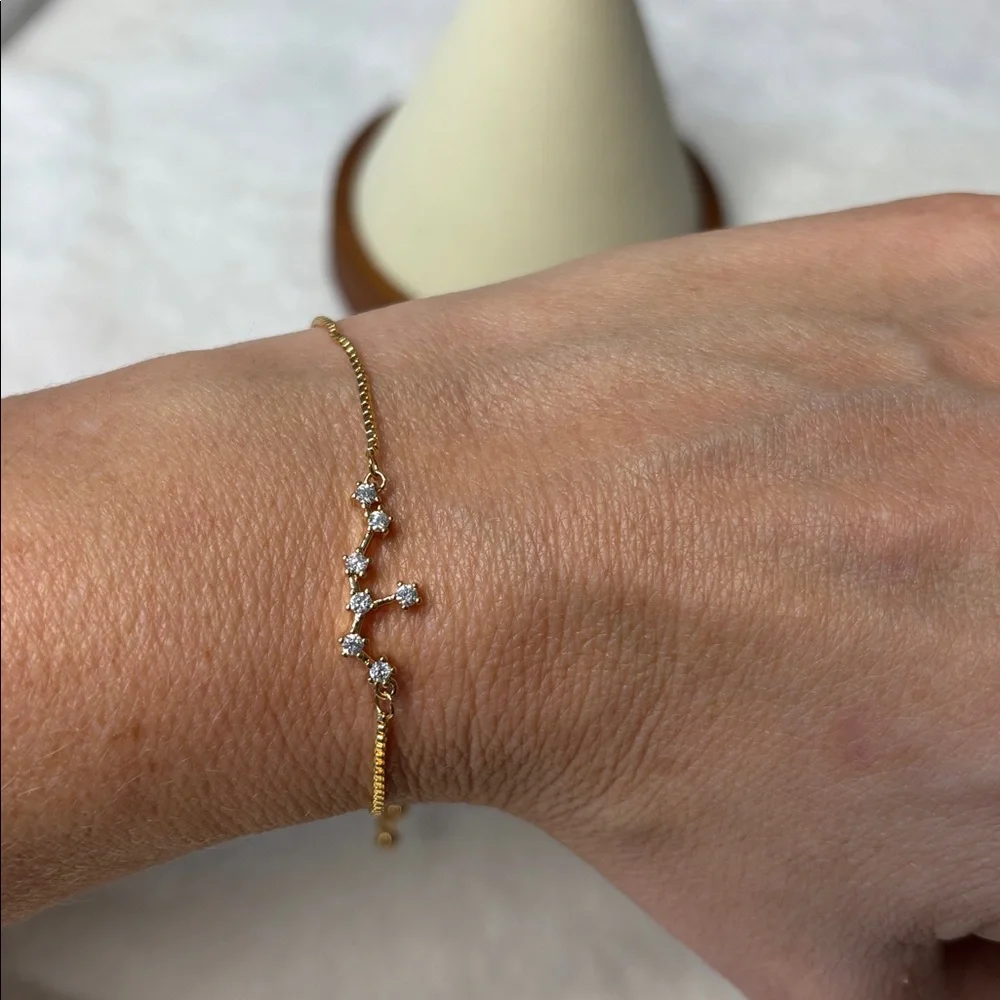 NEW Leo Constellation AAA CZ Bolo Adjustable Bracelet 18k Yellow Gold Filled - Picture 3 of 4